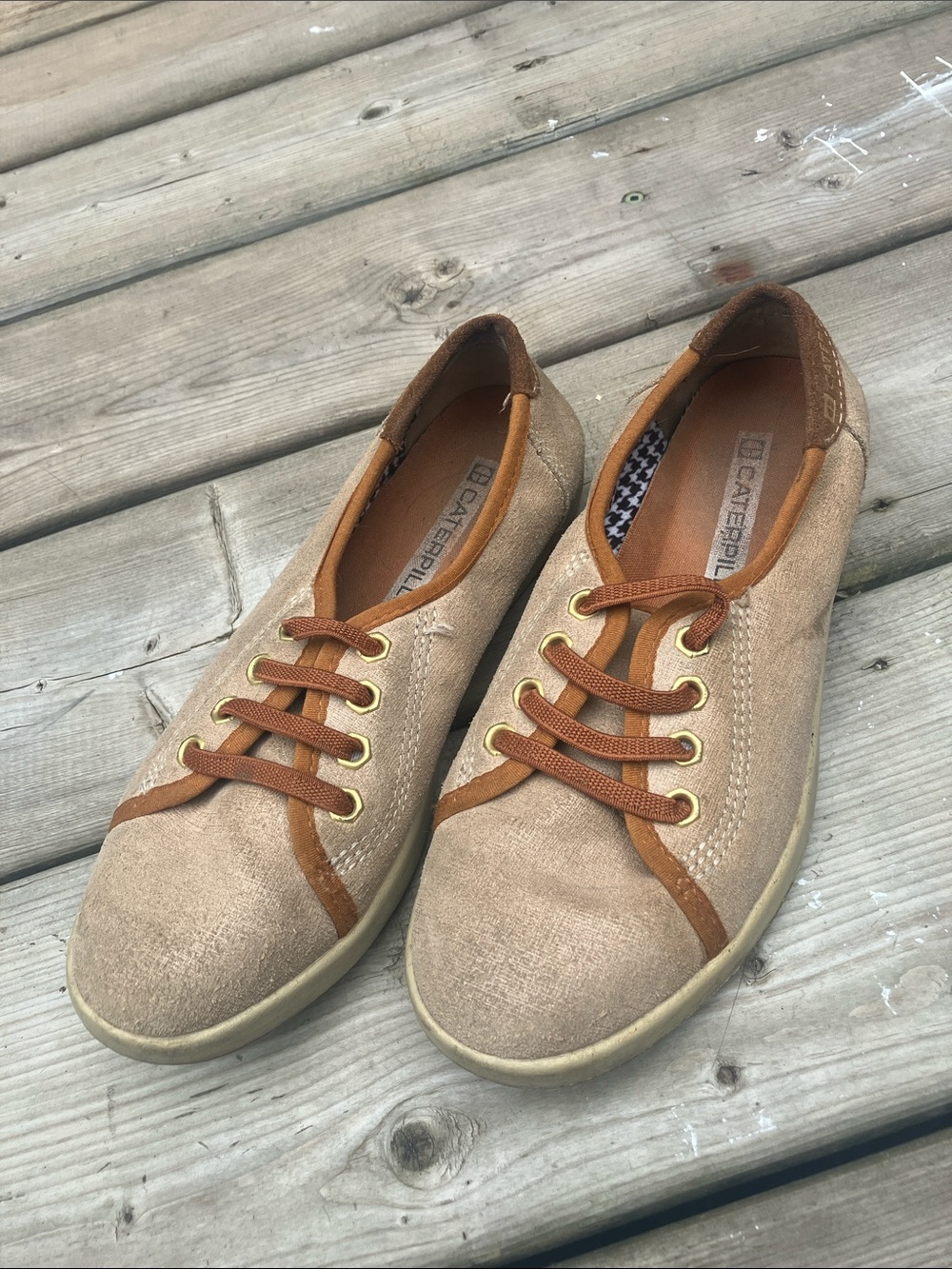 CAT Women's Tan Canvas Lace-Up Sneakers with Brown Accents